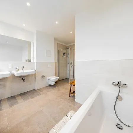 Stylisches Zentrales City-Apartment Mit 2 Balkonen Leipzig Extérieur photo