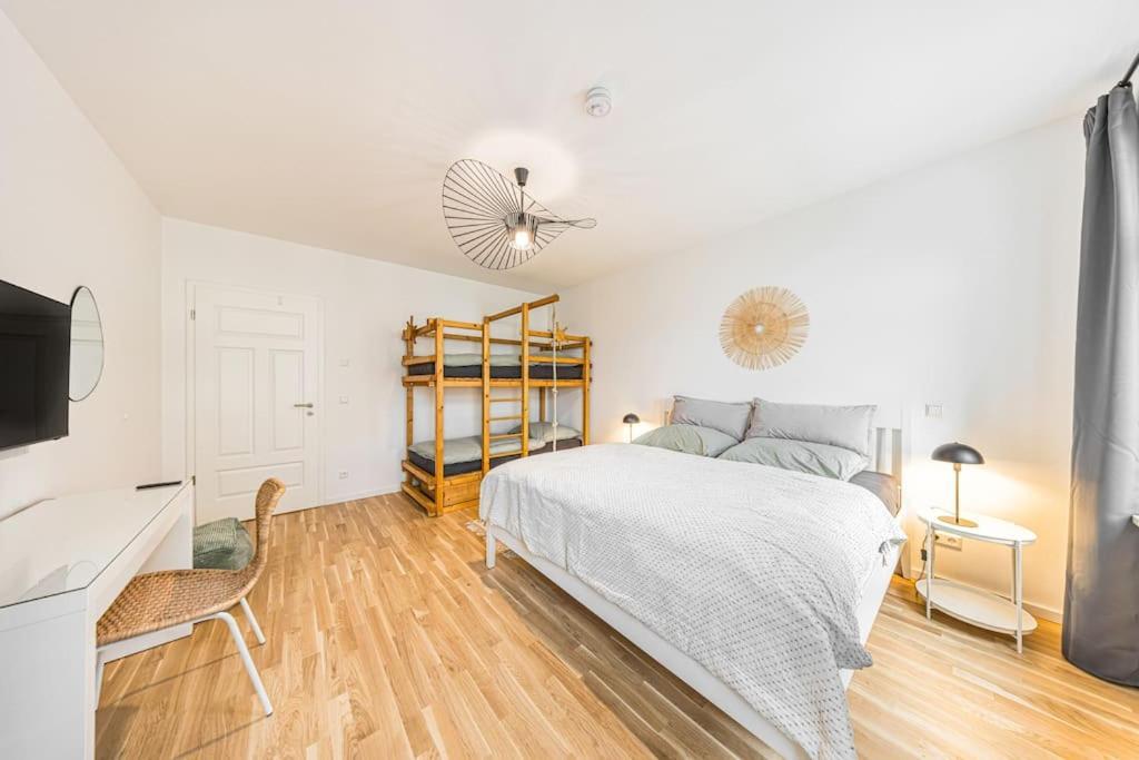 Appartement Stylisches Zentrales City-apartment Mit 2 Balkonen Leipzig